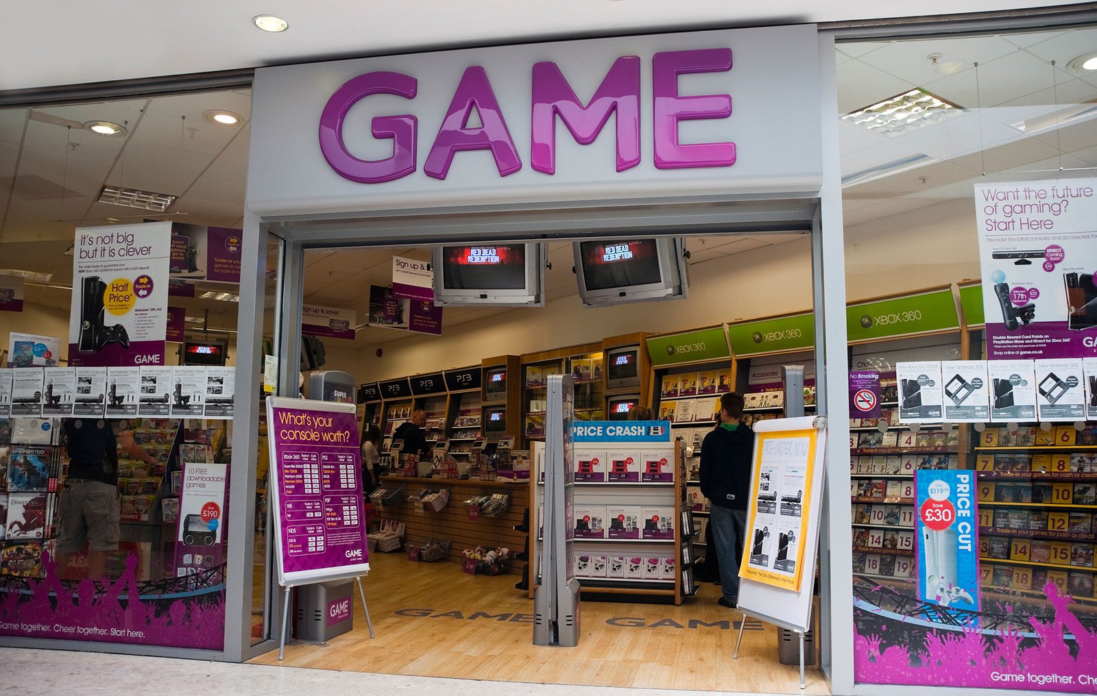 GAME store layoffs expected as staff moved to zero hours contracts